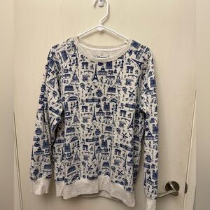 Disneyland Paris Blue and White Graphic Sweatshirt - Large (EU)